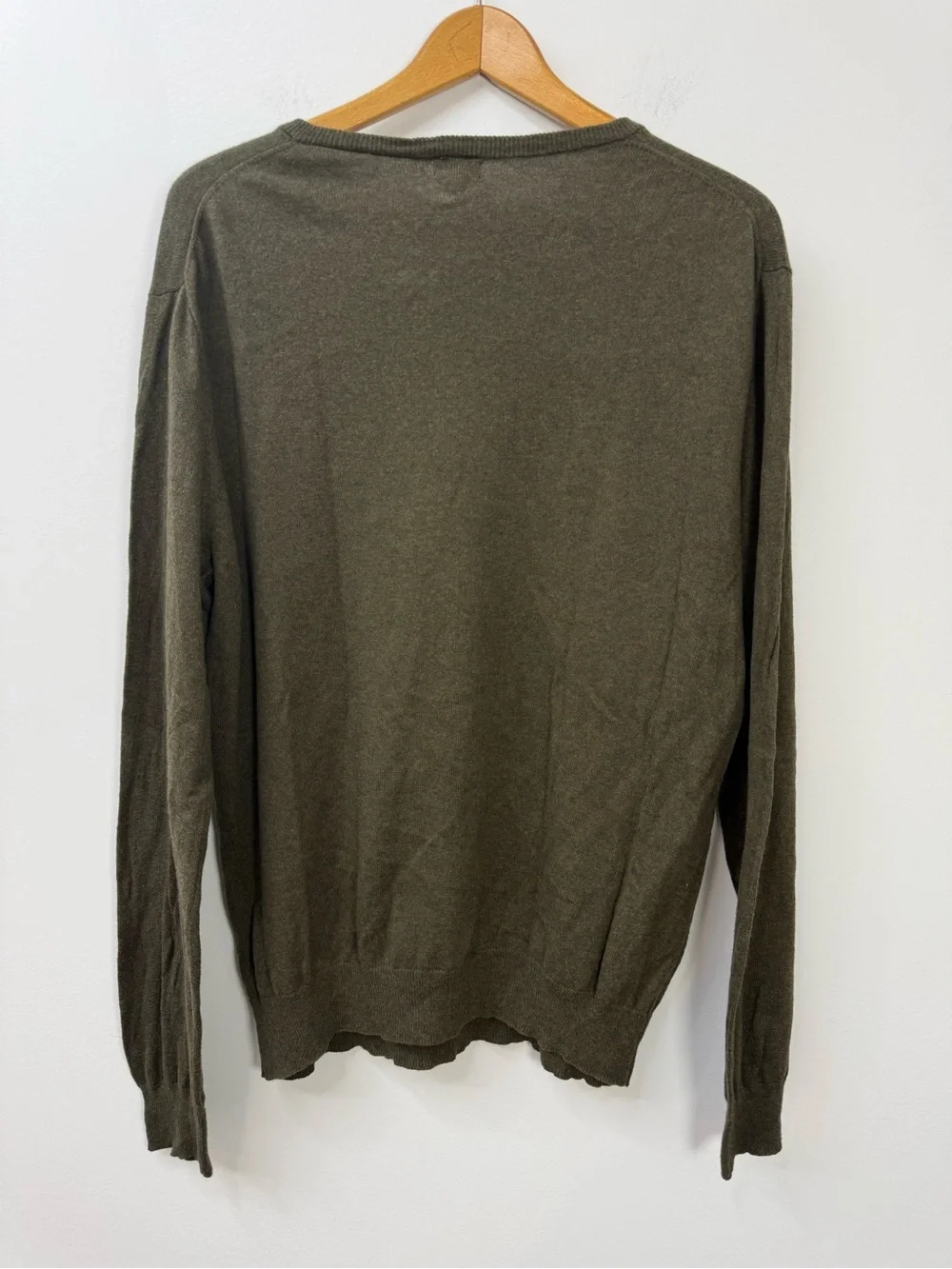 J.Crew Men's V-Neck Sweater Olive size L